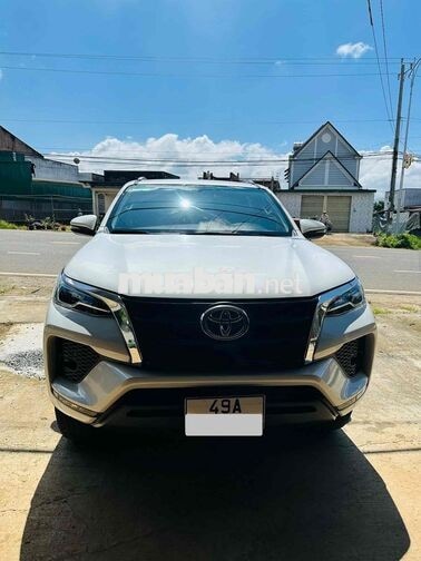 Toyota Fortuner 2022 Trắng Tự động 75.000 km