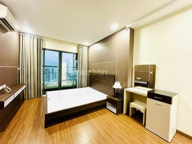 Cc cho thuê căn hộ chung cư Eco Green Nguyễn Xiển - 3 ngủ - full đồ