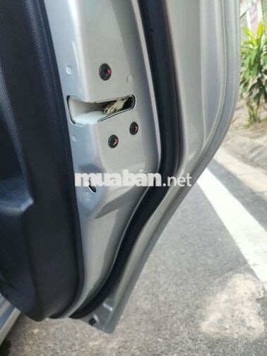 Mazda 2S sx2013 AT ,chính chủ chạy 8,2vkm.