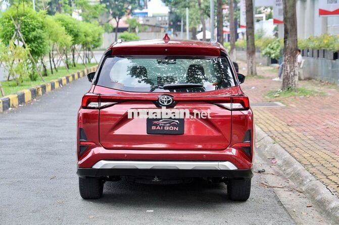 Toyota Veloz 2022 Đỏ 7 chỗ 65.000 km