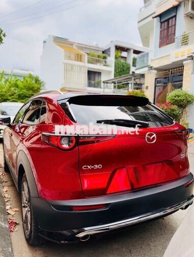 Mazda CX-30 đỏ ~ 8000 km , Premium 2022 chính chủ