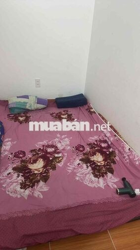 cần 1 bạn gái ỏ k có đồ nhiều vi đã có sẵn đồ  riêng phòng chung