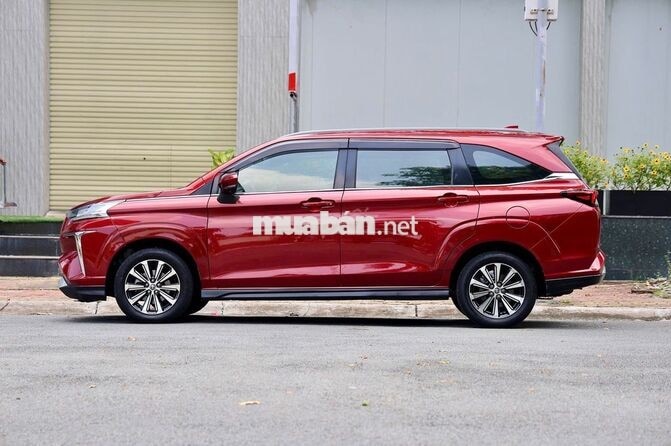 Toyota Veloz 2022 Đỏ 7 chỗ 65.000 km