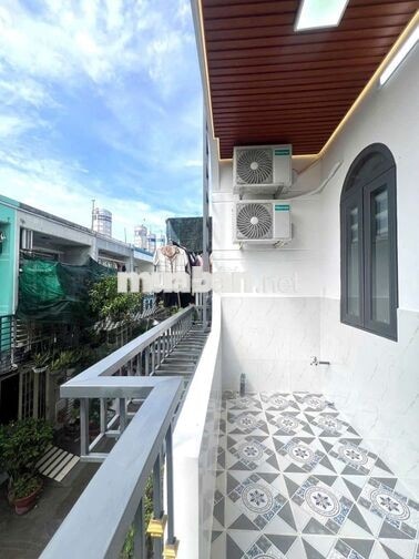 Bán nhà sổ Hồng đồng sở hữu tặng Nội Thất Cơ Bản 