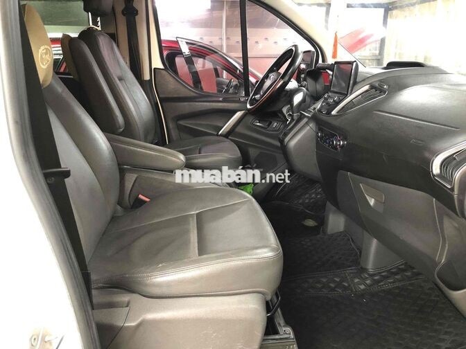 Bán Ford Tourneo Titanium 2019 xuất hoá đơn cao