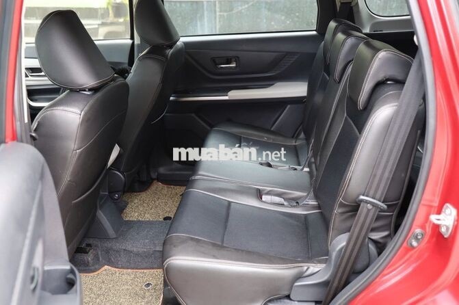 Toyota Veloz 2022 Đỏ 7 chỗ 65.000 km