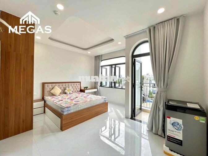 Căn Hộ Full Nội Thất Ban Công Ngay Cầu Vượt Cây Gõ - Hậu Giang