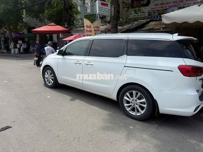 Kia Sedona 2020 Bản Full Dầu Trắng