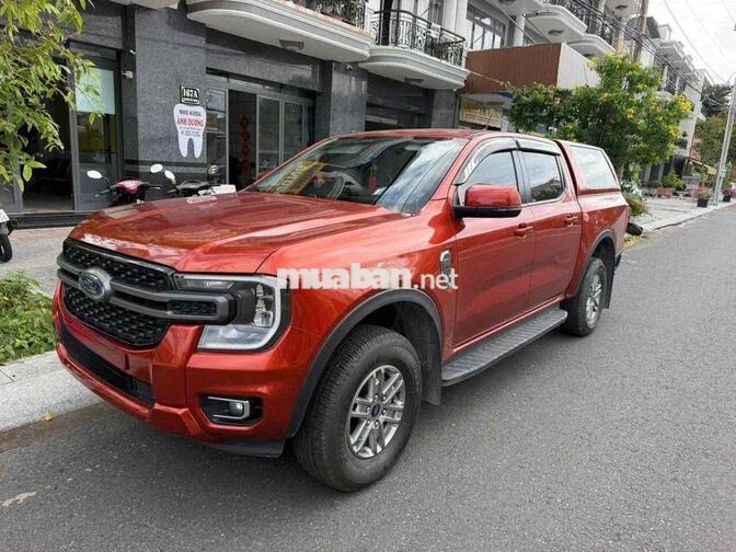 Ford Ranger XLS AT 2024 Đỏ cam lên nấp thùng cao