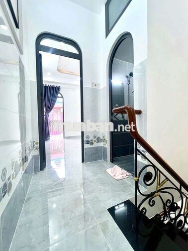 Bán nhà sổ Hồng đồng sở hữu tặng Nội Thất Cơ Bản 