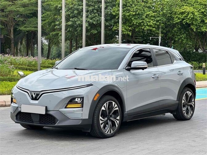 Vinfast VF6 Plus 2025 nhập Mỹ 6.000km