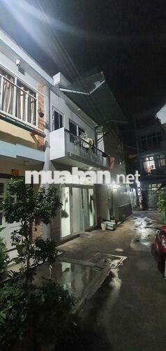 NHỈNH 3 TỶ, HXH TÂN PHÚ , 30m2, 2 TẦNG , NHÀ ĐẸP Ở NGAY 