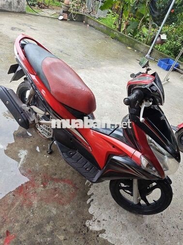 Honda Air Blade 2011 Đỏ đen máy zin êm khỏe