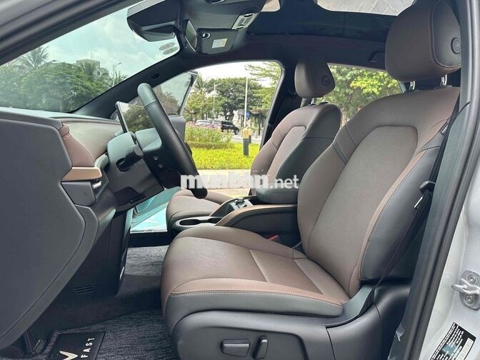 Vinfast VF6 Plus 2025 nhập Mỹ 6.000km