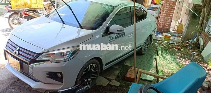 Mitsubishi Mirage 2023 Trắng Thái Lan 5 chỗ
