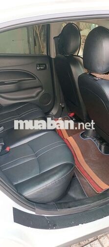 Mitsubishi Mirage 2023 Trắng Thái Lan 5 chỗ