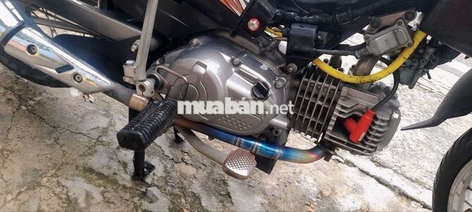 Yamaha Sirius Đen, Bạc