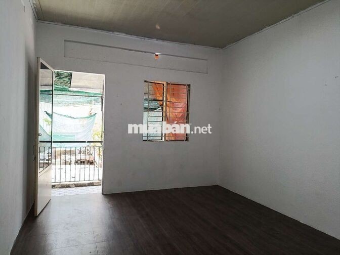 Nhà riêng 2PN gần sân bay TSN, bệnh viện Tâm Anh và công viên HVT 