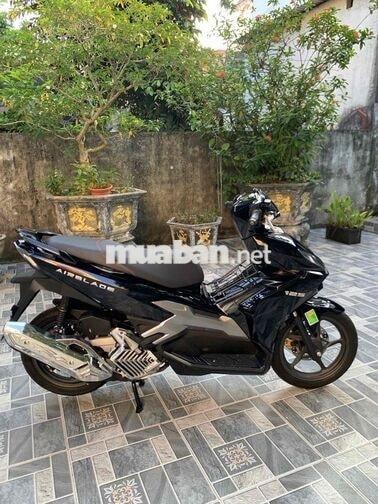Honda Air Blade 125 2025 Đen bóng