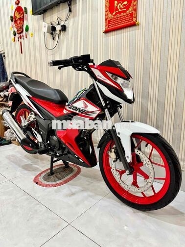 Sonic 2021 Đỏ trắng đen 4k km