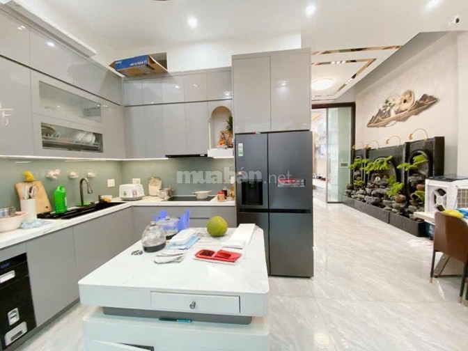 GẤP nhà 7L HXT Quang Trung có hầm TM ngang 6.5m 150m2 ngay UB 22.99 tỷ