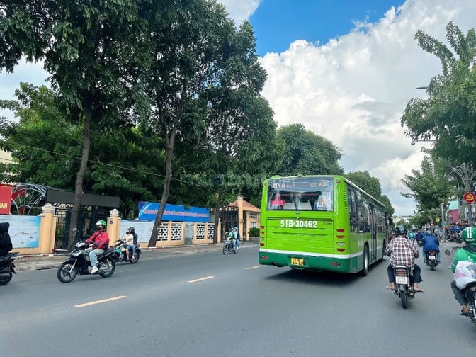 GẤP nhà 7L HXT Quang Trung có hầm TM ngang 6.5m 150m2 ngay UB 22.99 tỷ