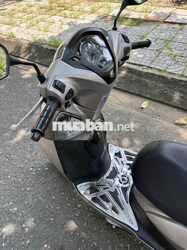 Honda Lead 2022 Bạc 25000 km
