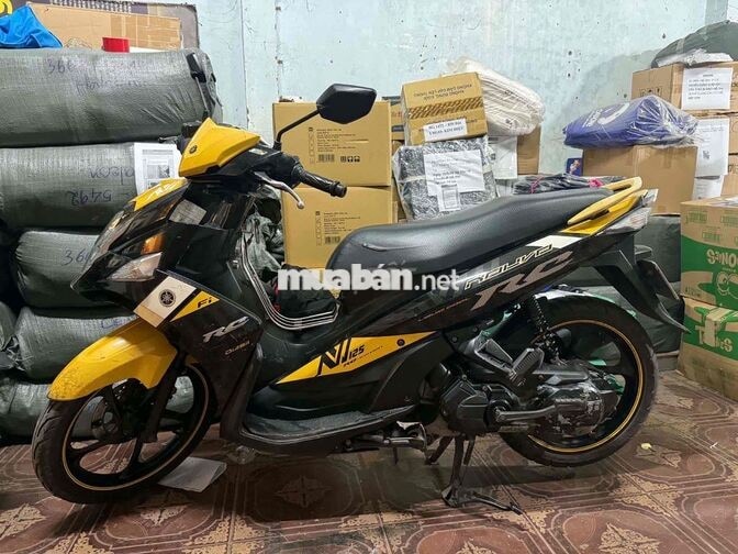 Yamaha Nouvo RC 125 Đen vàng