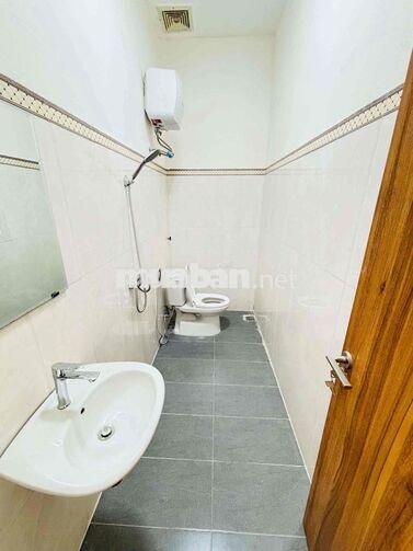 NHÀ MỚI GẦN BIỂN VƯƠNG THỪA VŨ,5PN,3WC,FULL,NT