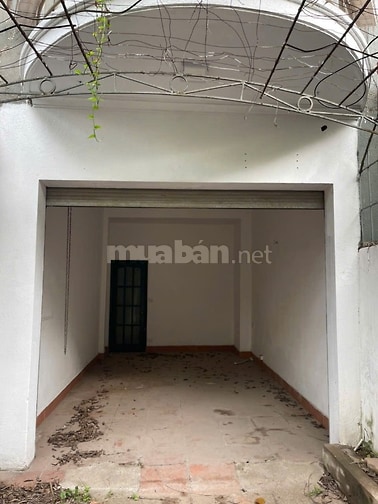 Cho thuê nhà DT 160m2 x 4 tầng, ngõ ô tô tránh 192 Lê Trọng Tấn, MT 6m