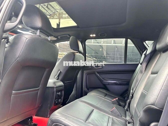 Ford Everest Titanium 2 cầu 2021 Pháp Nhân Cty XHĐ