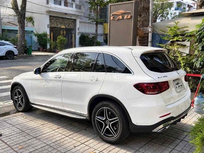 Mercedes GLC300 4Matic 2020 ( bank hỗ trợ )