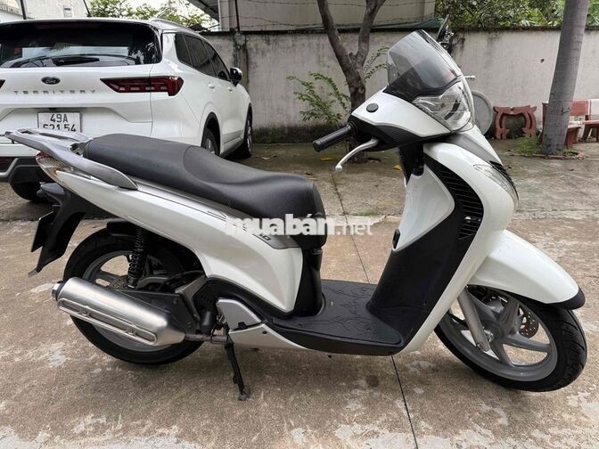 Honda SH150 2011 Trắng Việt Kiều Ý