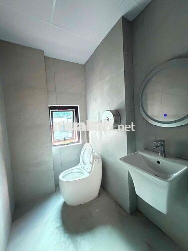 Nhà mới! Sàn văn phòng phố Hào Nam 75m2 giá 15tr