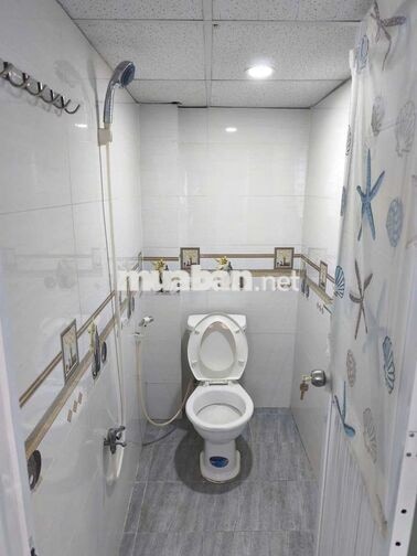 Nhà Ở 2 Phòng Ngủ Full Nội Thất và Dụng Cụ Bếp, Xách Vali Vào Ở Ngay