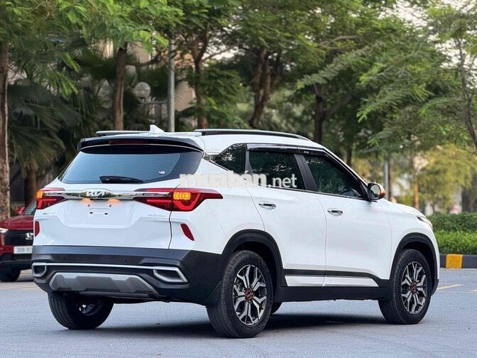 KIA SONET 1.5 PREMIUM 2024 Trắng 17.000 km