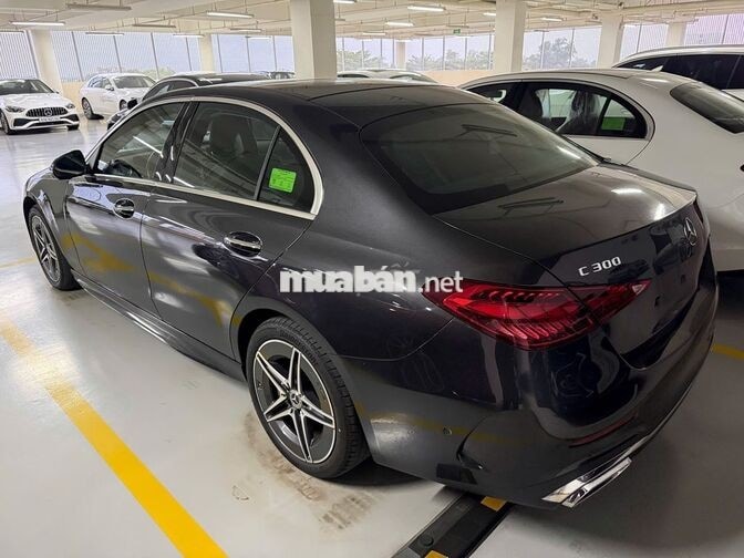 Mercedes-Benz C300 2023 V1 Siêu Lướt Chính Hãng