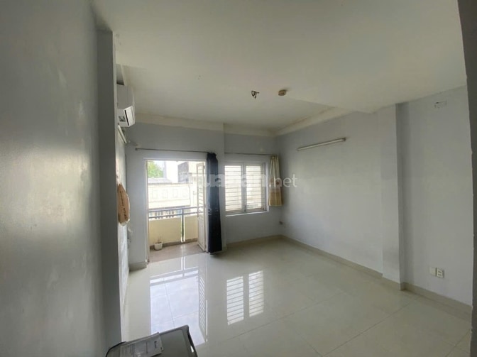 Cần cho thuê phòng hẻm đối diện ĐH Bách Khoa