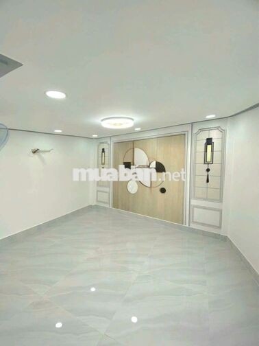 Tân Hòa Đông Hẻm Ô Tô Giáp Quận 6. DT: 4.3mX11m. 2 Tầng. 3PN. Chỉ 4.3t