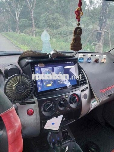 Mitsubishi Pajero Sport 2017 Trắng 7 chỗ 526726 km