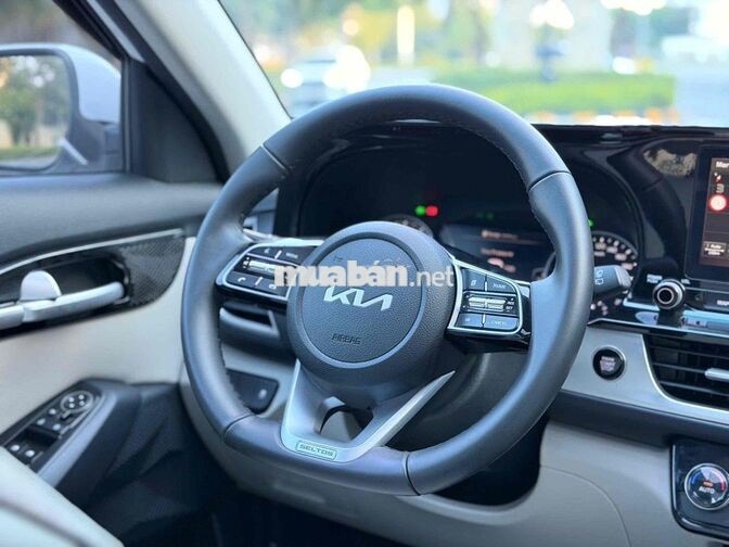 KIA SONET 1.5 PREMIUM 2024 Trắng 17.000 km
