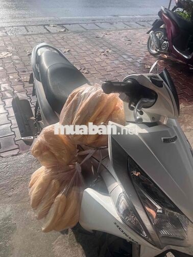 Honda Air Blade 2012 Trắng đã sử dụng