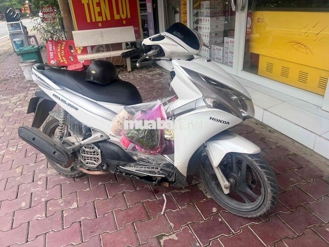 Honda Air Blade 2012 Trắng đã sử dụng