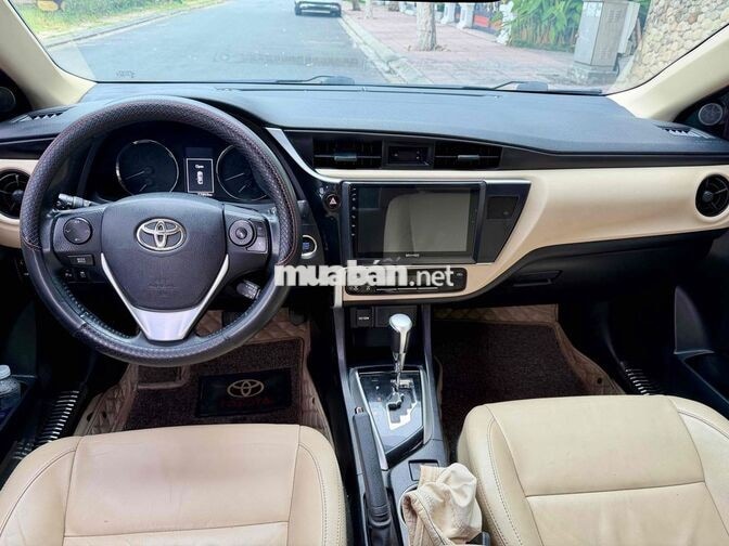 Toyota Corolla Altis 1.8G 2019 Số tự động
