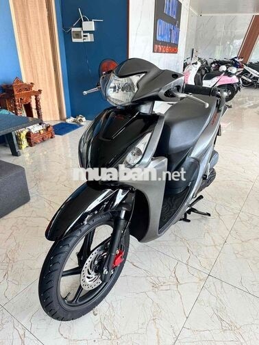 Honda Vision 2025 2000 km màu Đen