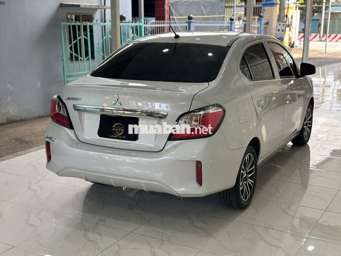 Mitsubishi Attrage 2024 Số sàn Trắng 32.000 km