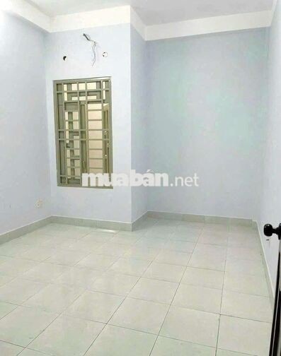 Cho Thuê Nhà 1 Trệt 3 Lầu 5PN 4x18m Hẻm Xe Hơi Lâm Văn Bền