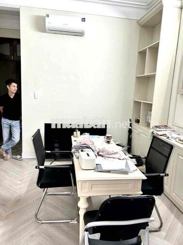 Chính chủ cho thuê nhà mặt phố 110 Tuệ Tĩnh