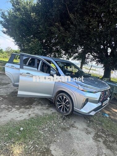Toyota Veloz 2022 Top Bạc