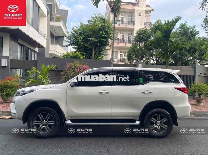 Toyota Fortuner G 4x2 2023 Trắng Số sàn